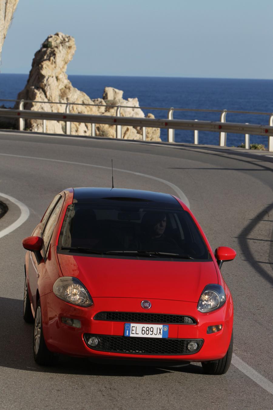  Fiat Punto 2012 года  (фото 29 из 44)